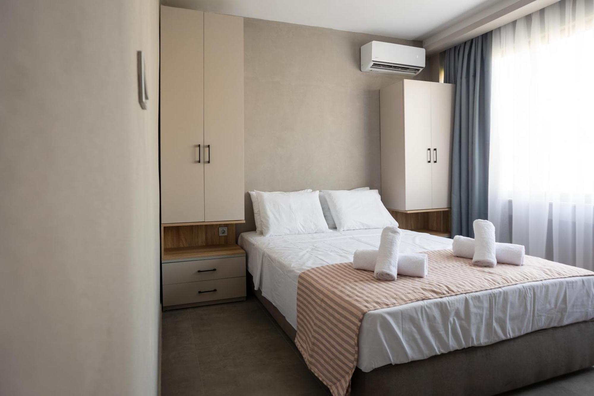 Alkazar Suites Tesalonika Bagian luar foto